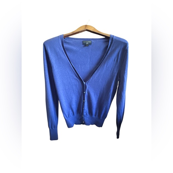 Brooks Brothers Sweaters - Banana Republic Merino Wool Women's Indigo V-Neck Button Cardigan Sweater Preppy